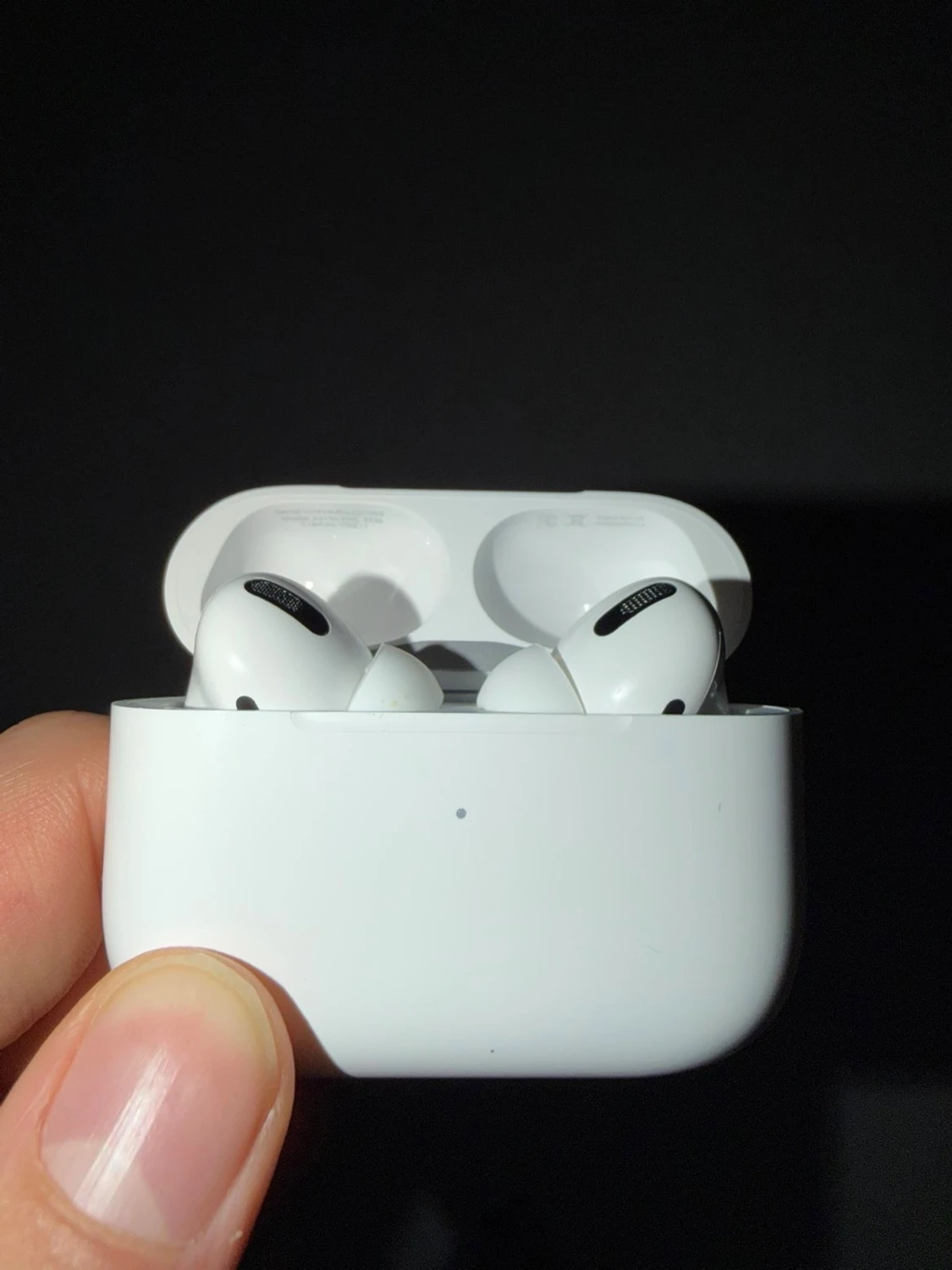 AirPods Pro - 4