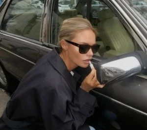 Solglasögon STOCKHOLM  - Bruna fina solglasögon från STOCKHOLM. Mycket bra skick. 