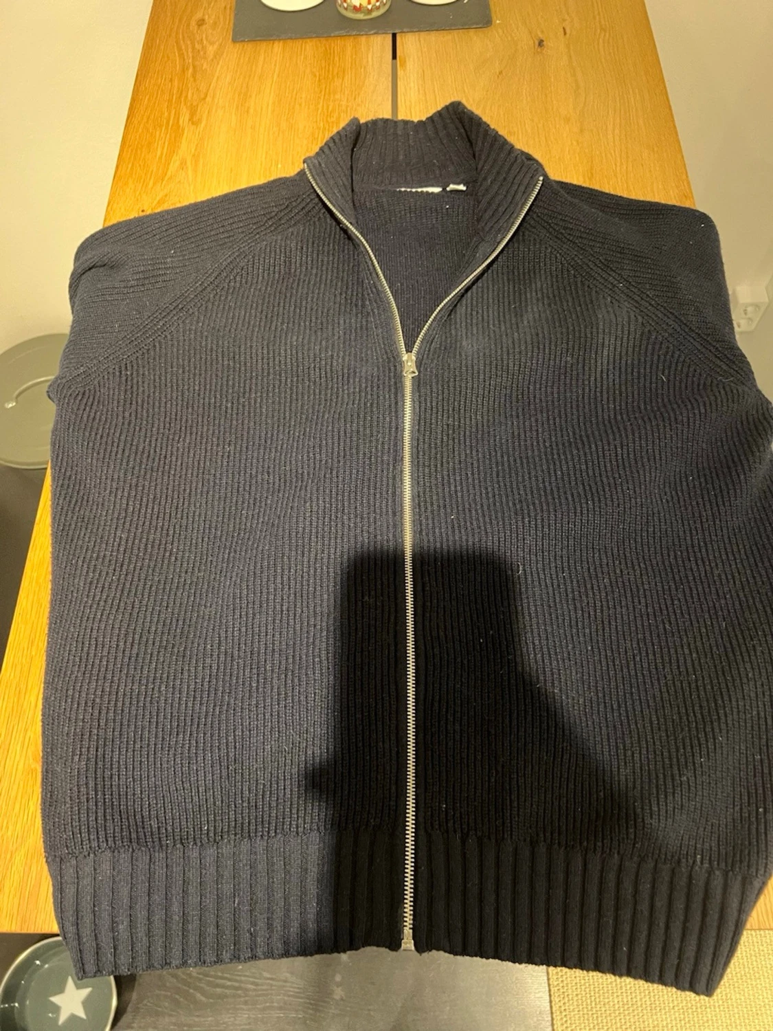 Svart stickad kofta från Dobber L - 1