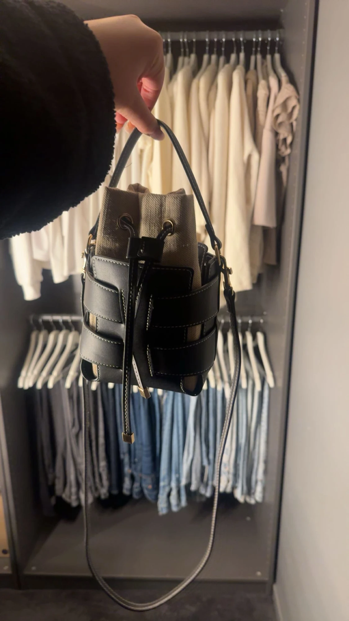 Svart bucket bag H&M - 2
