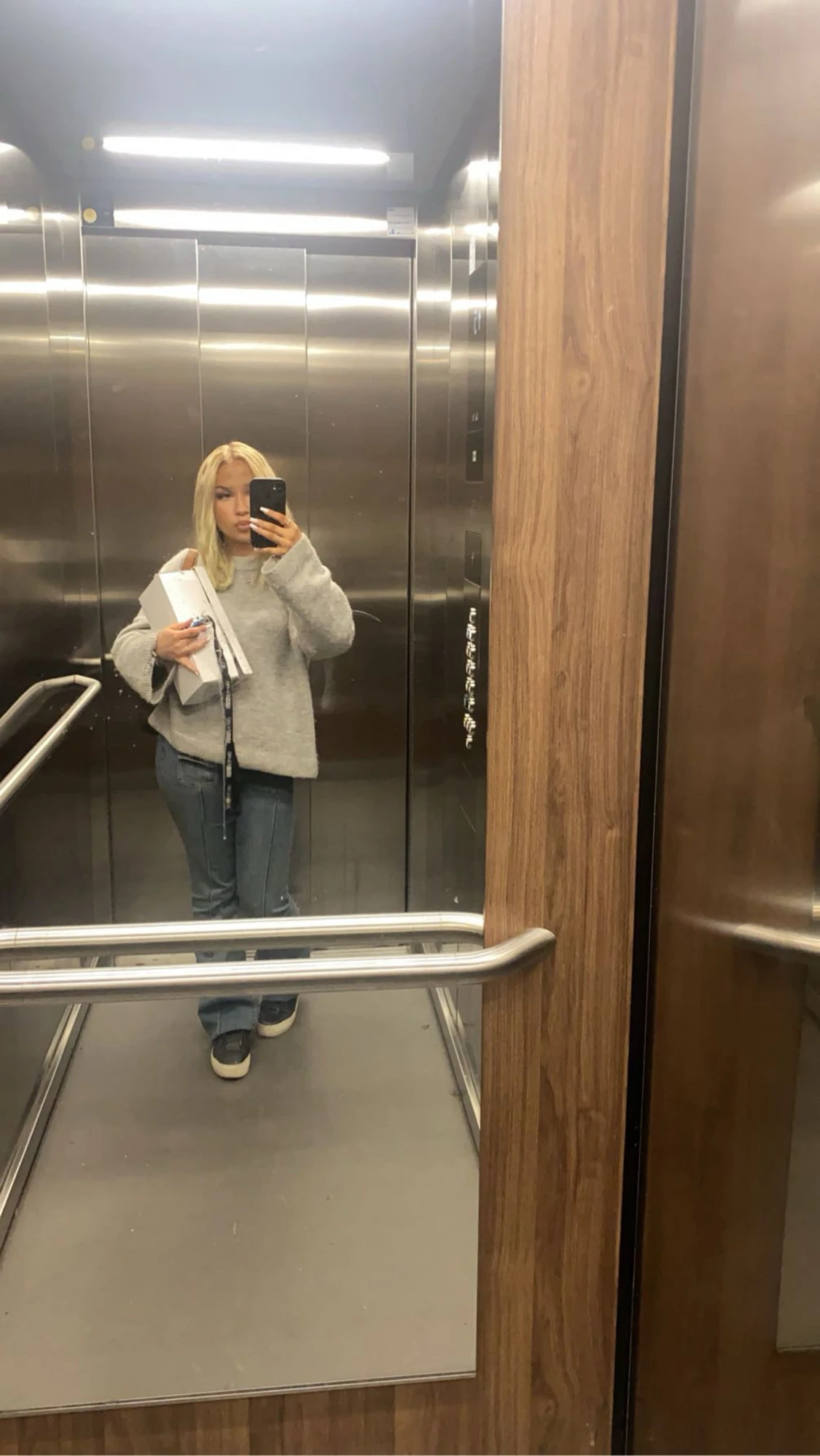 Grå oversized stickad tröja - 2