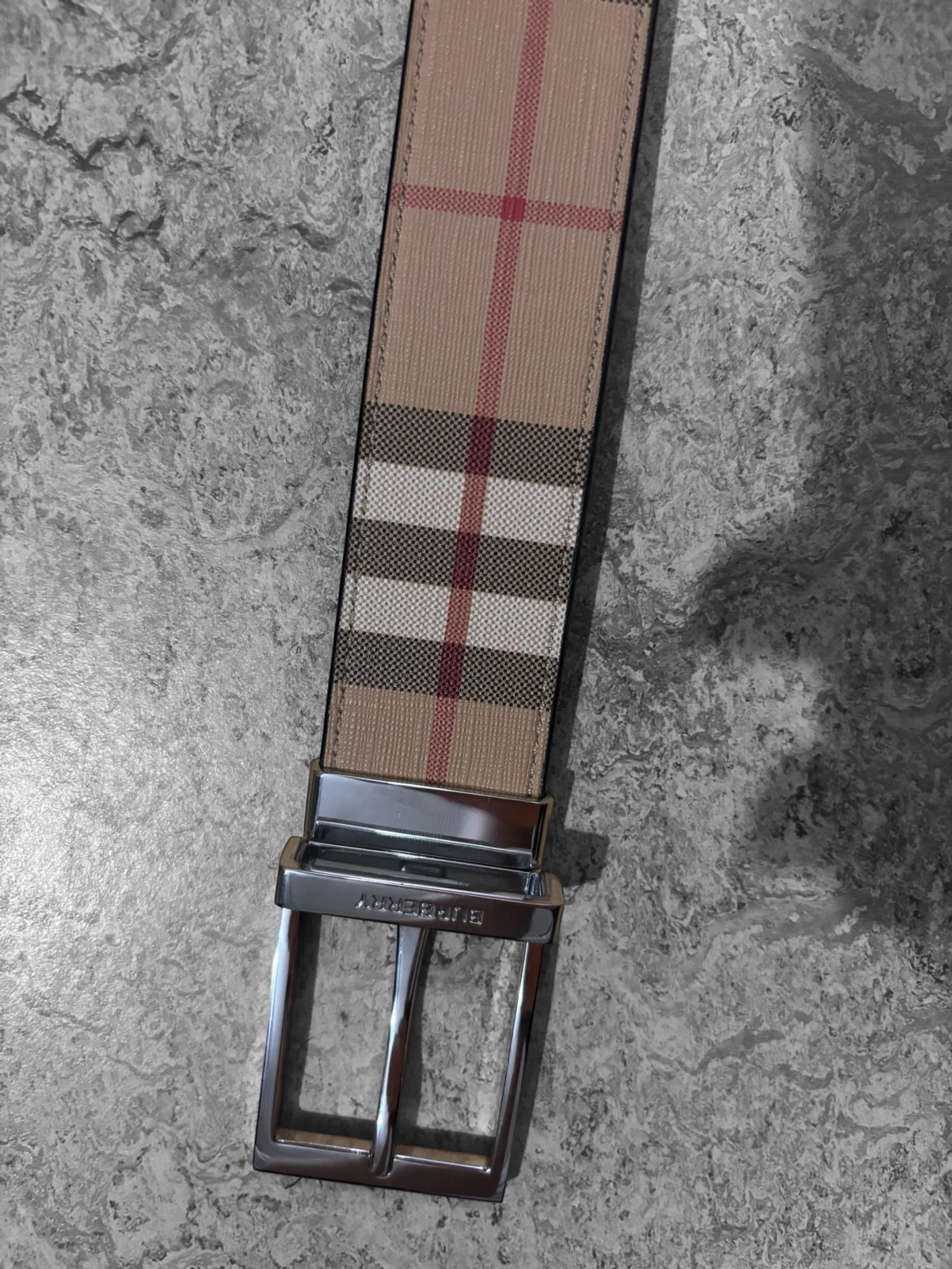 Burberry bälte  - 2