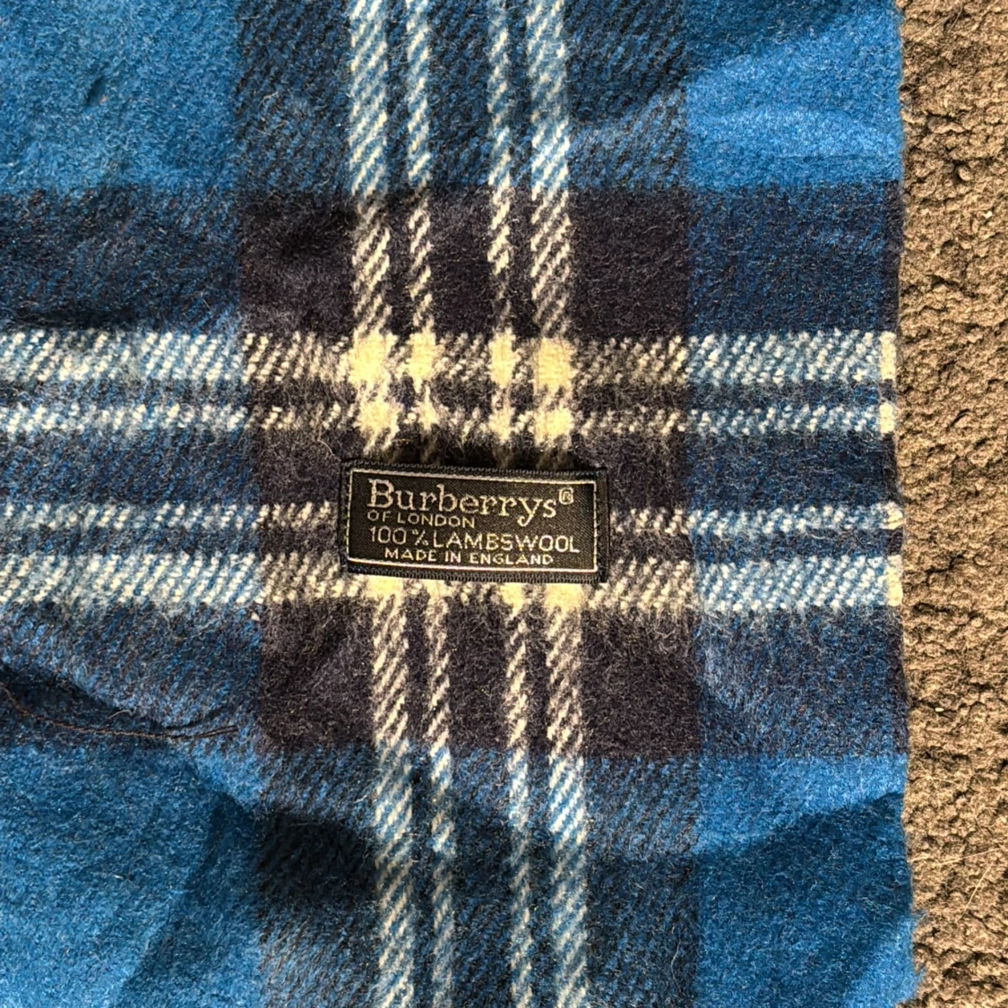Burberry Scarve - 1