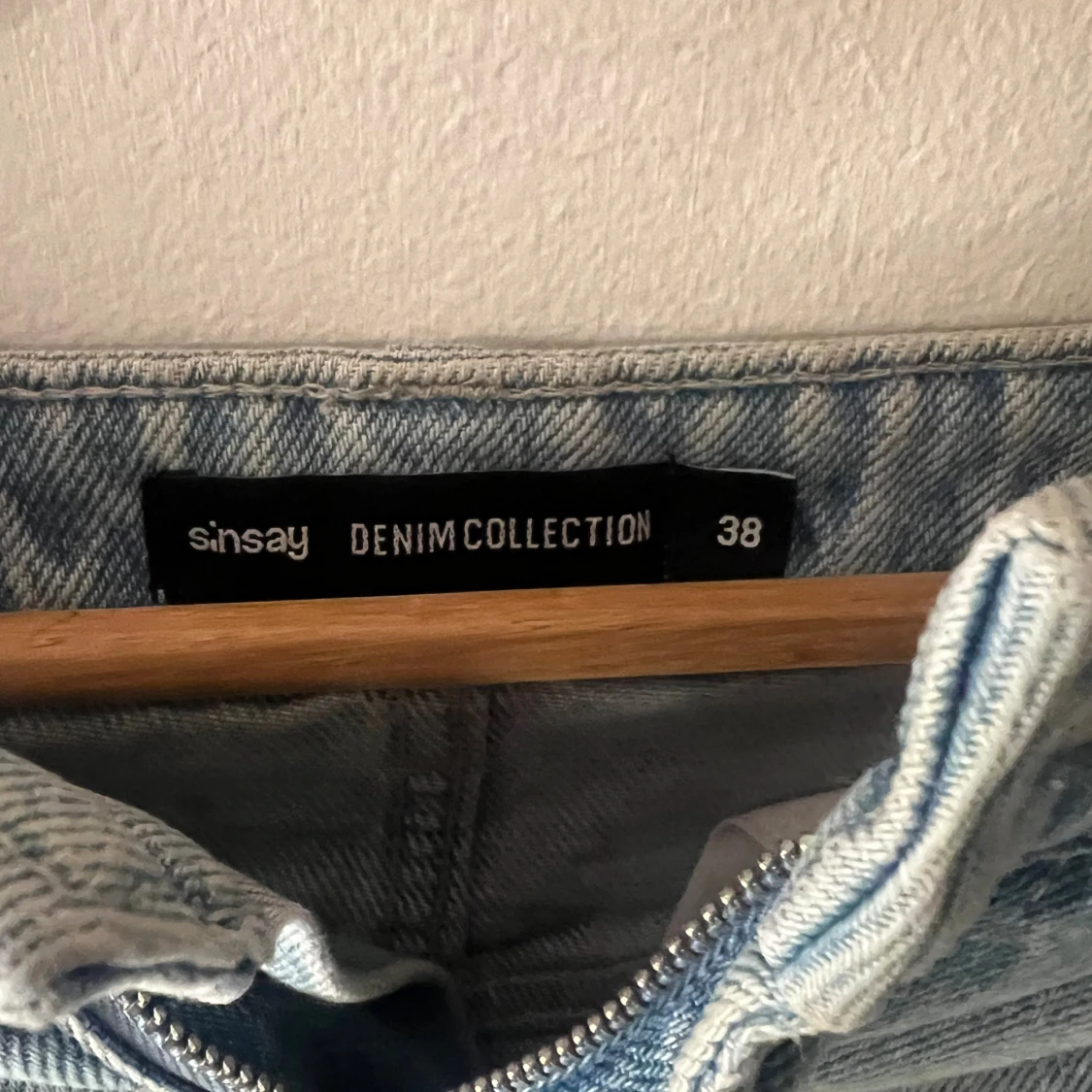 Ljusblå jeanskjol - 1