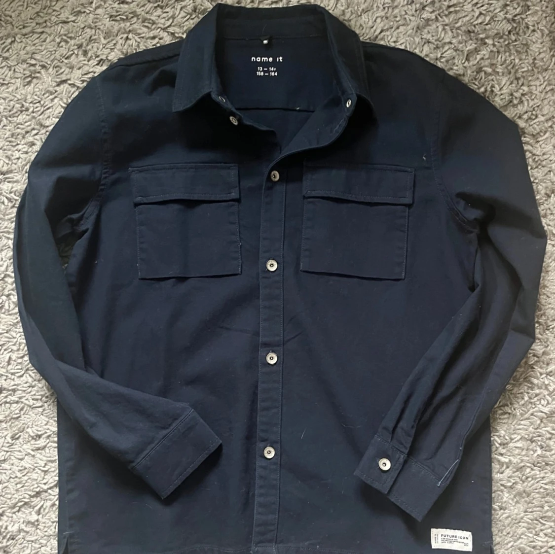 Mörkblå overshirt