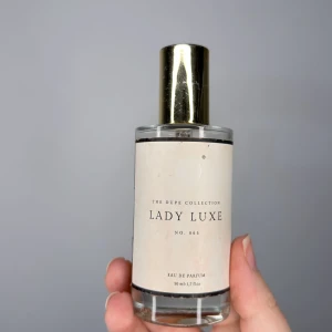 Curiosa - Lady Luxe - Skriv för mer info :)