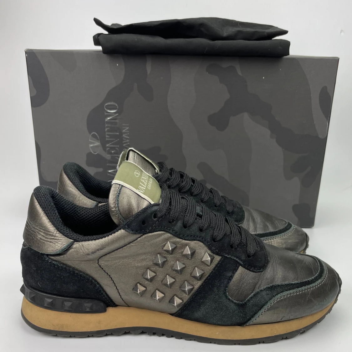 Valentino rockrunners 