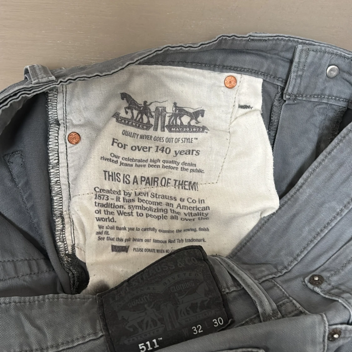 Grå Levi's 511 jeans, storlek 32/30 - 3
