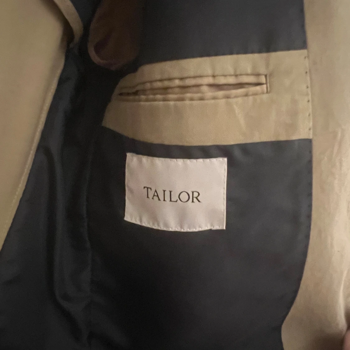 Beige kavaj från Tailor - 1