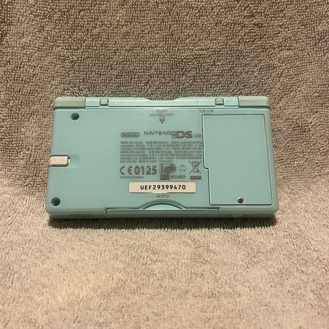 Nintendo DS Lite ingår fake Pokémon Emerald - 4