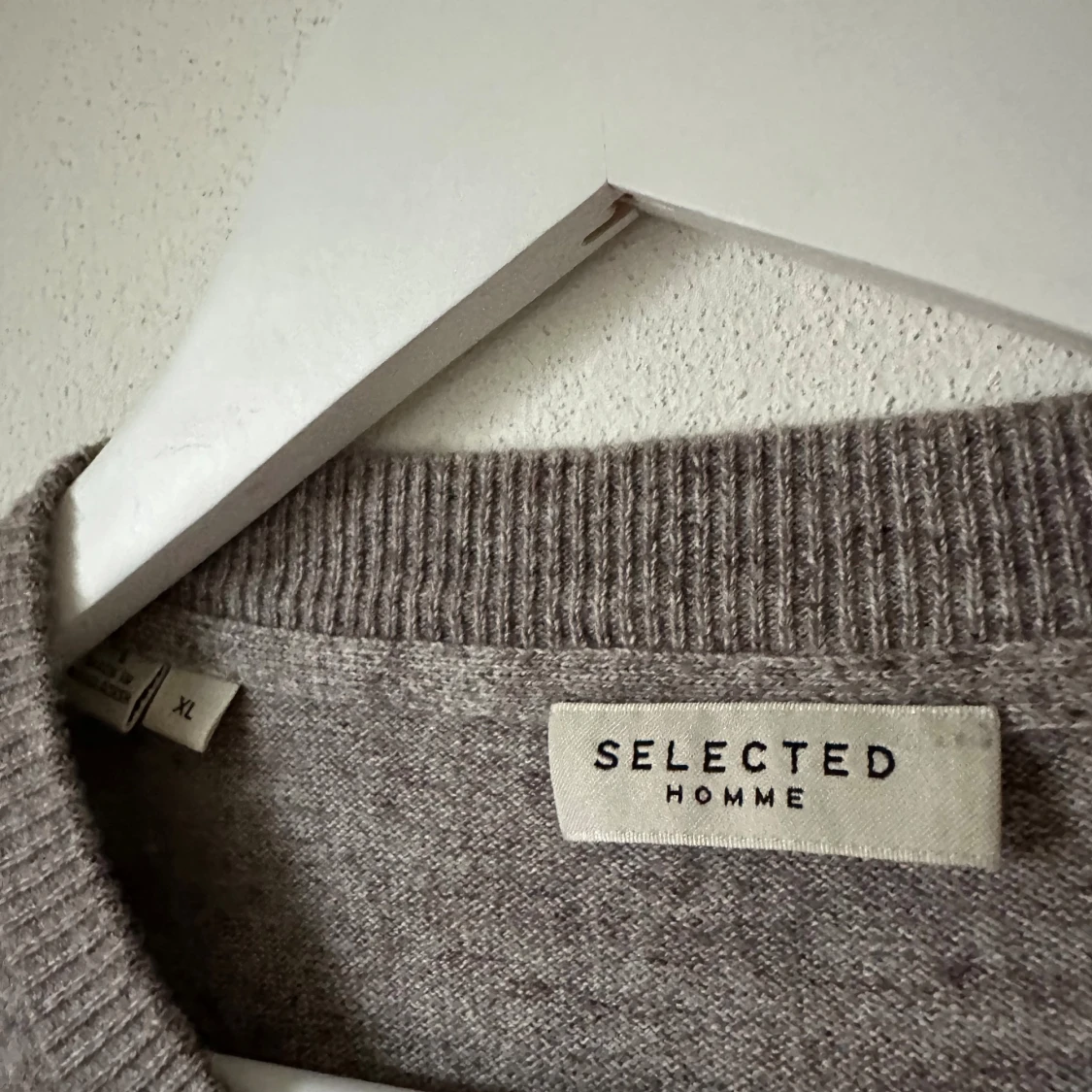 Beige stickad tröja från Selected Homme - 2