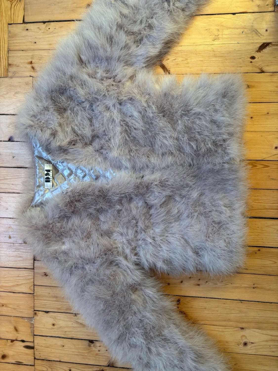 Grå pälsjacka från DM - 1