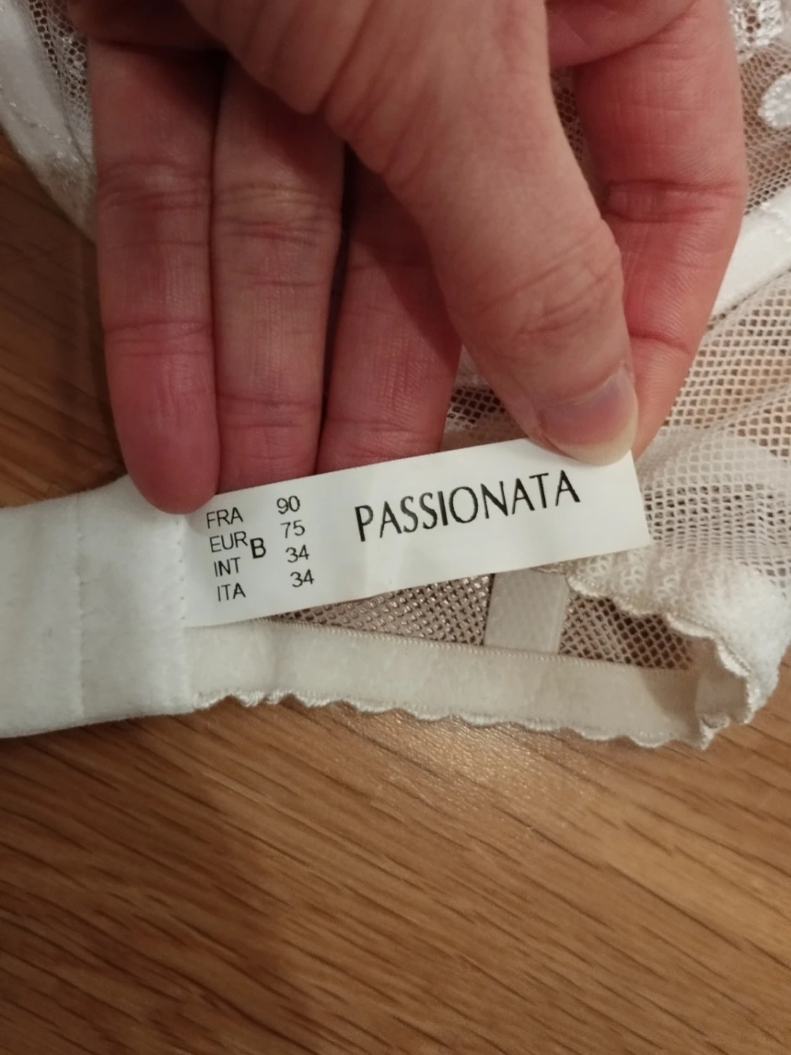 NY Vit spets-bh med blommor från Passionata - 2