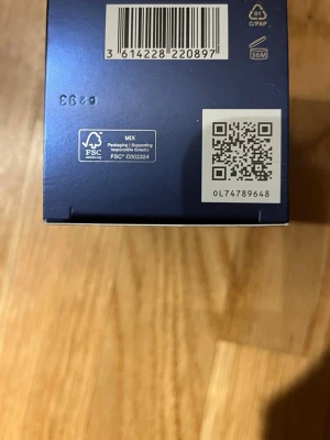 BOSS Bottled Infinite EdP 100ml - Upptäck BOSS Bottled Infinite Eau de Parfum i 100 ml – en stilren doft i elegant flaska. Perfekt för dig som vill ha en modern och självsäker känsla. Snygg design och generös storlek gör den till ett grymt val för unga vuxna.