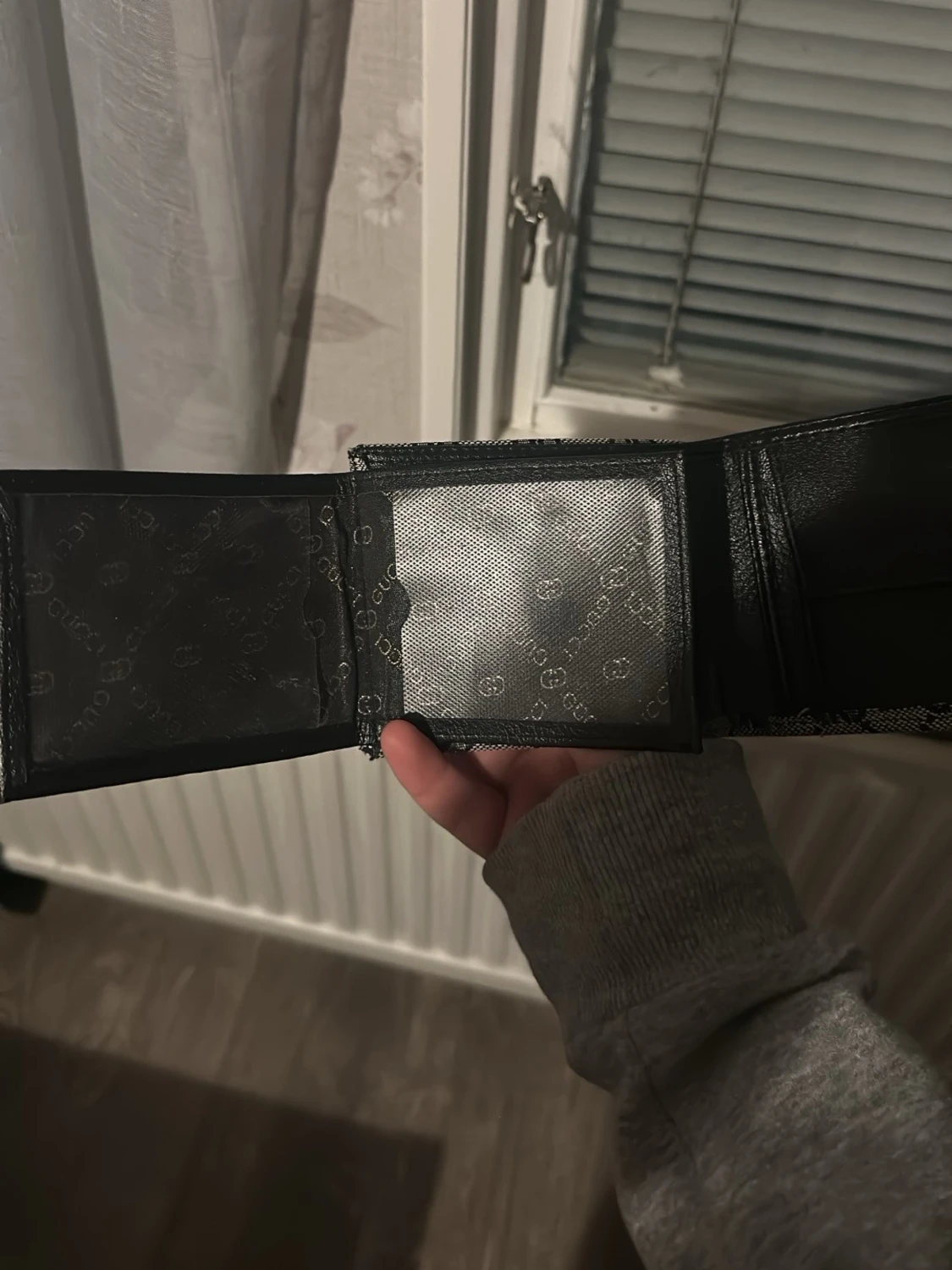 Gucci GG Supreme plånbok grå - 1