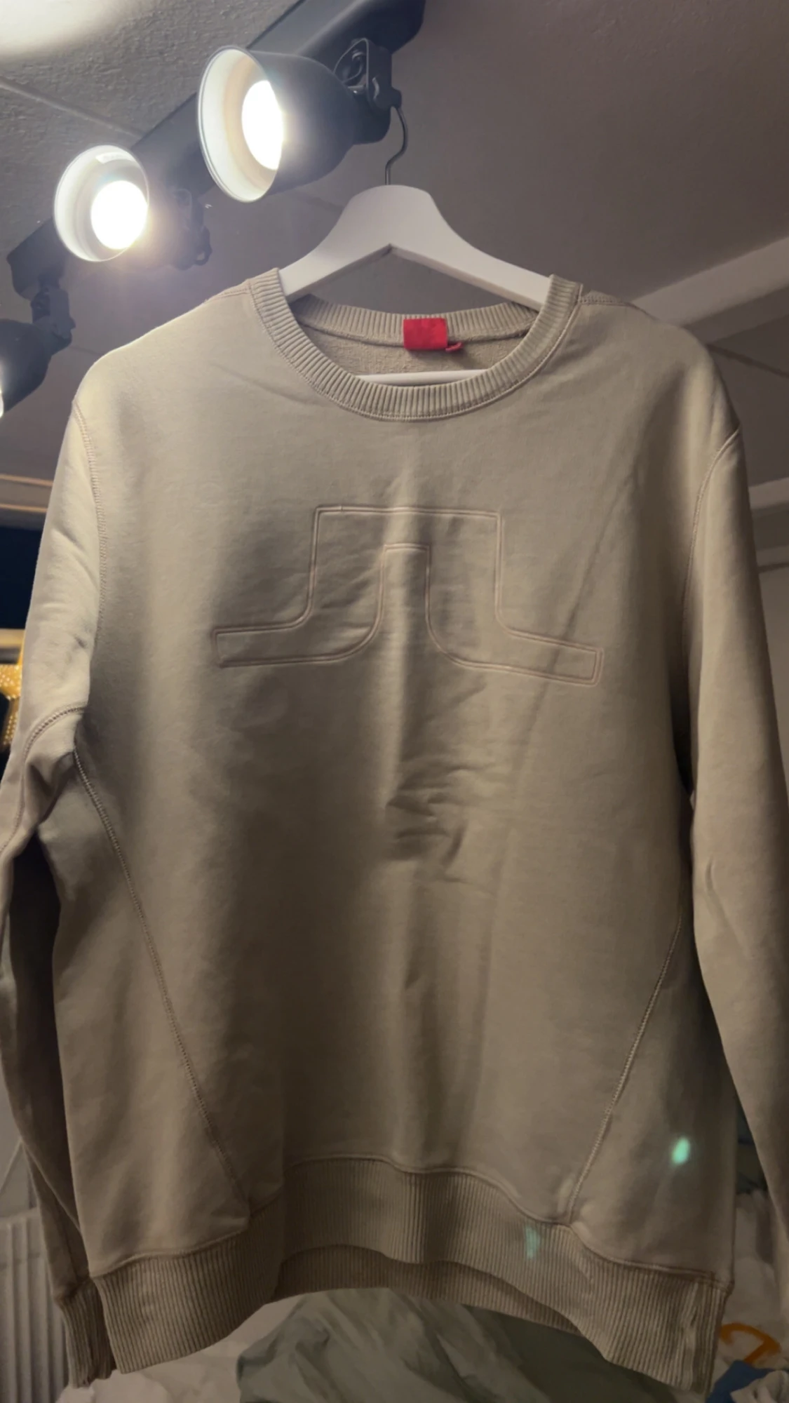 Beige sweatshirt från J.Lindeberg
