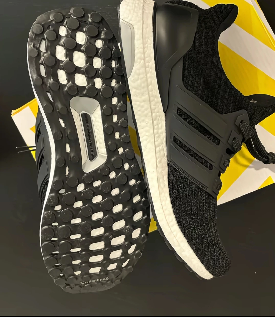 Adidas Ultra Boost 1.0 Svart/Vita – Helt Nya - 1
