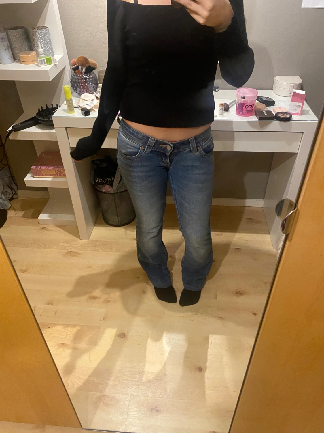 Blå bootcut jeans med låg midja - 1