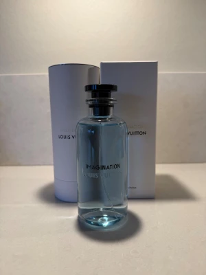 LV Imagination splittar/samples/parfymprover - ❗️FINT PRIS❗️  LV Imagination🍋  Pris:   2 Ml - 69kr  3 Ml - 99kr   5 Ml - 159kr  10 Ml - 309kr  30Ml - 899kr  Porto tillkommer📬  Ha det bra!😊