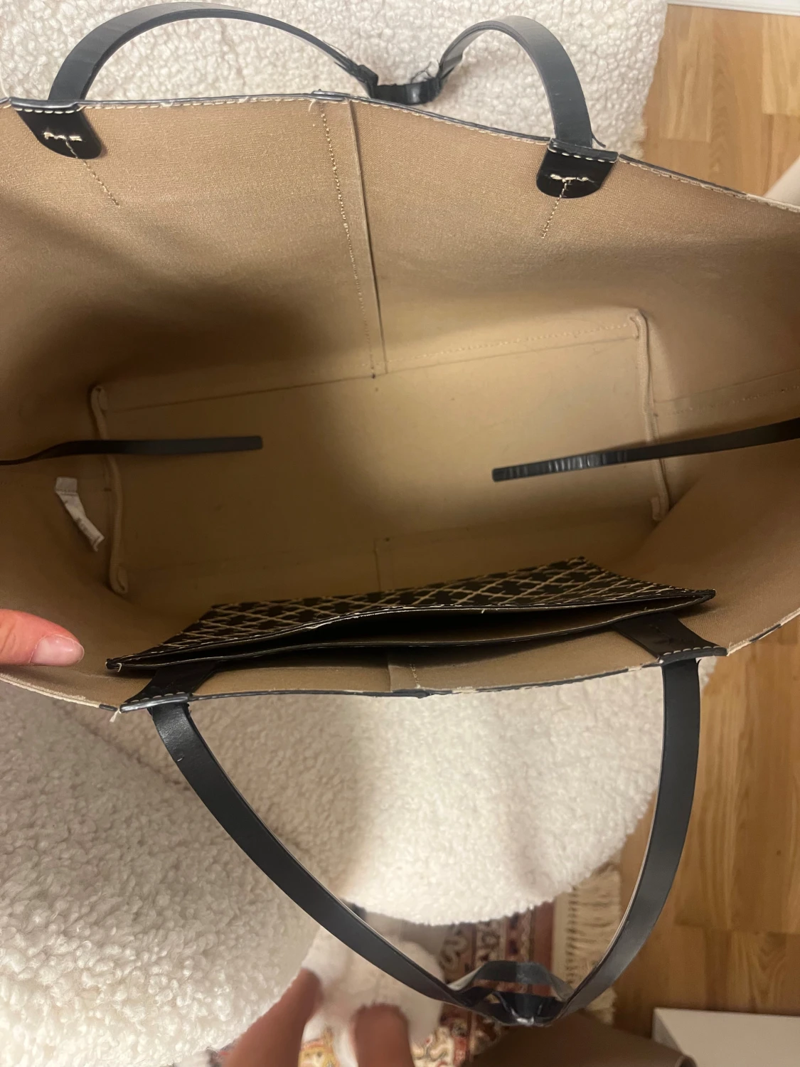 By malene birger väska  - 90