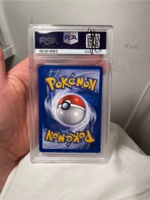 Pokemon kort - Pokémon gott garderat psa 7