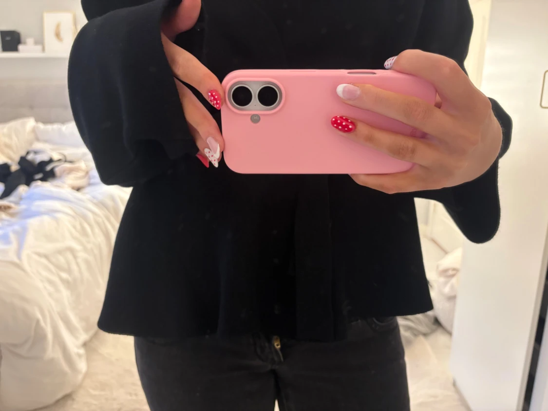 Stickad kofta ifrån Missäy - 2