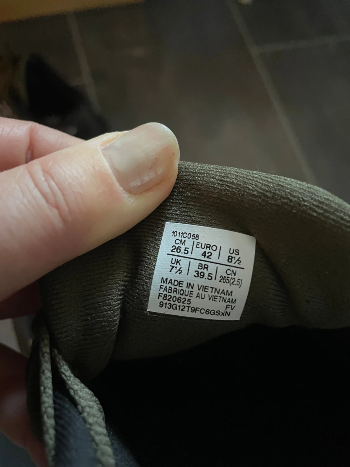 ASICS GT-2000 14 Gore-Tex  - 2