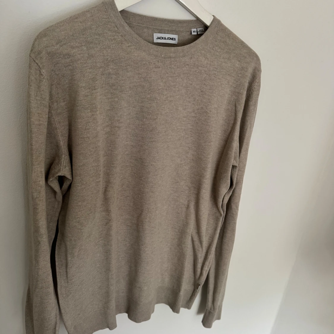 Beige stickad tröja från Jack & Jones - 3