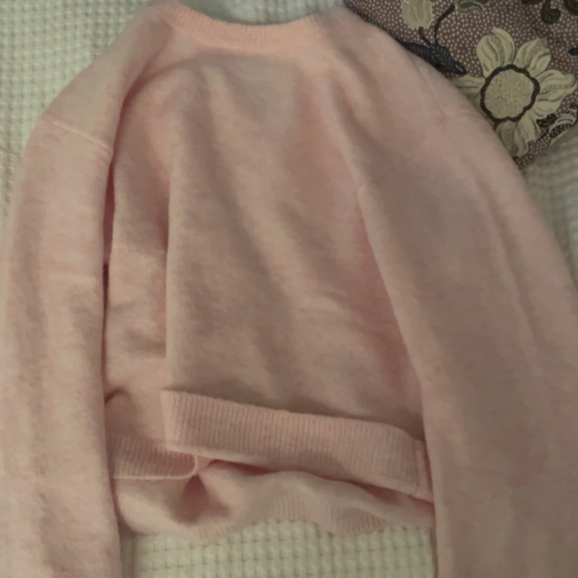 Ljusrosa stickad tröja - 1
