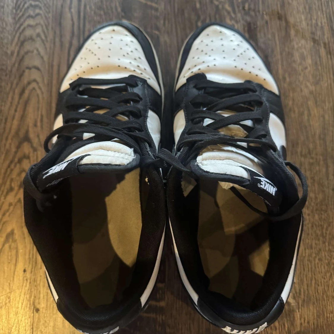 Nike Dunk Low svart/vit sneakers - 1