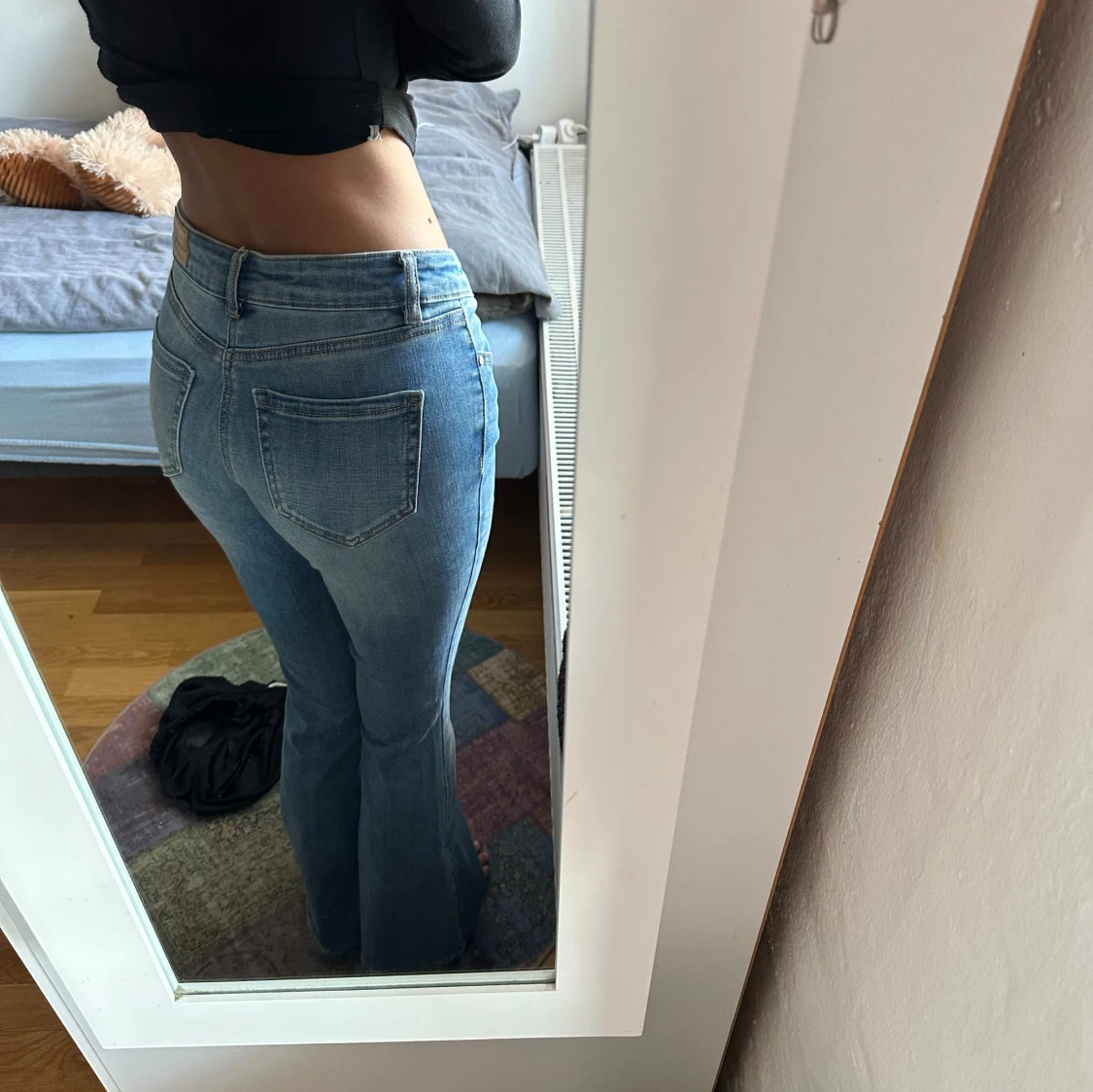 Ljusblå bootcut jeans med låg midja - 2