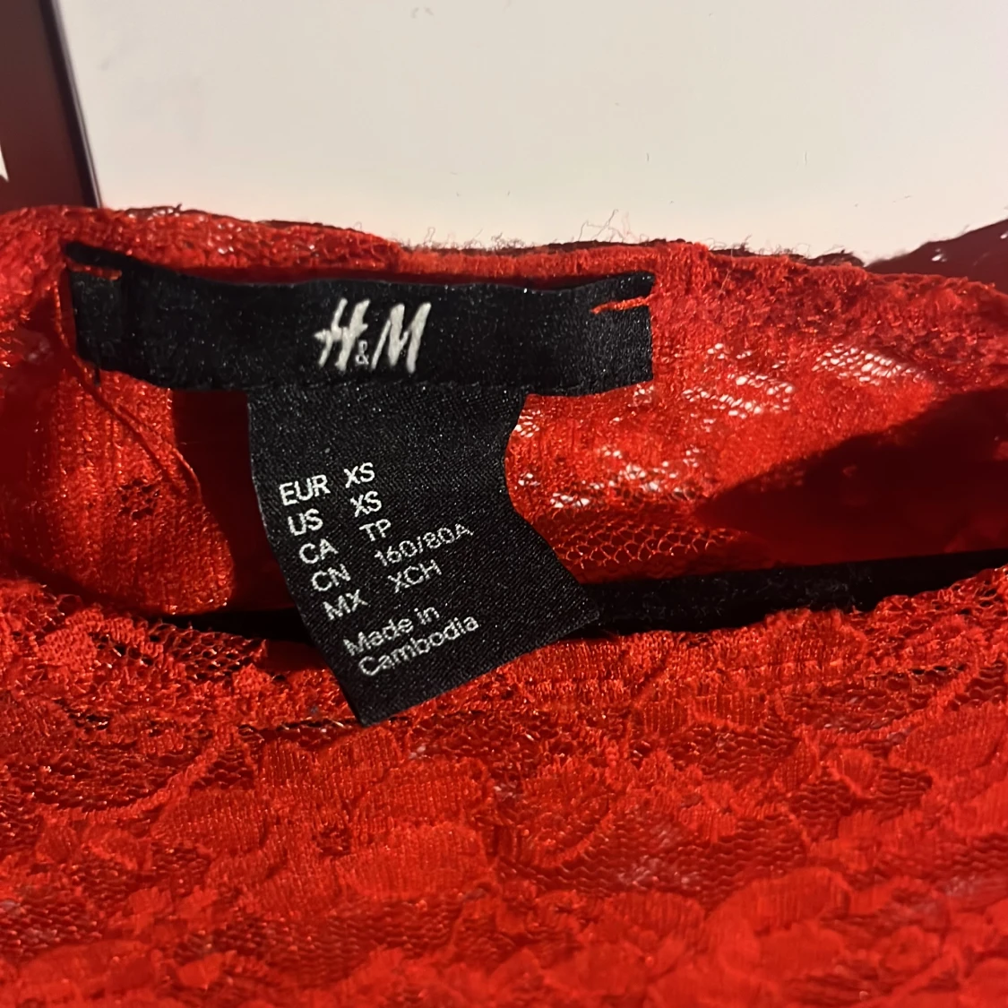 Röd spetsblus från H&M XS - 1