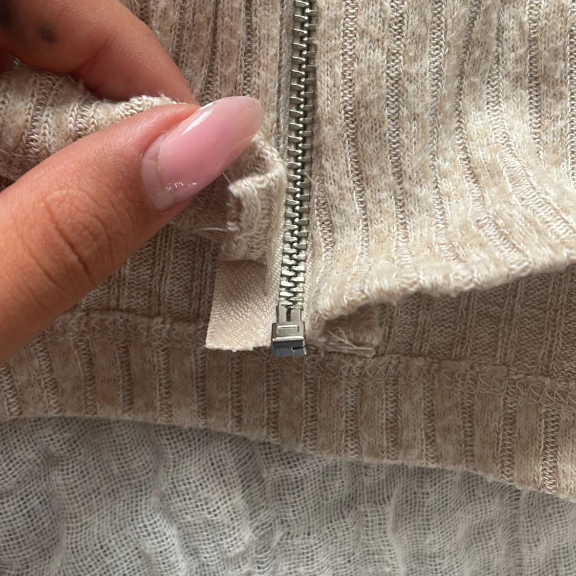 Beige ribbad kofta från 157 XS - 3