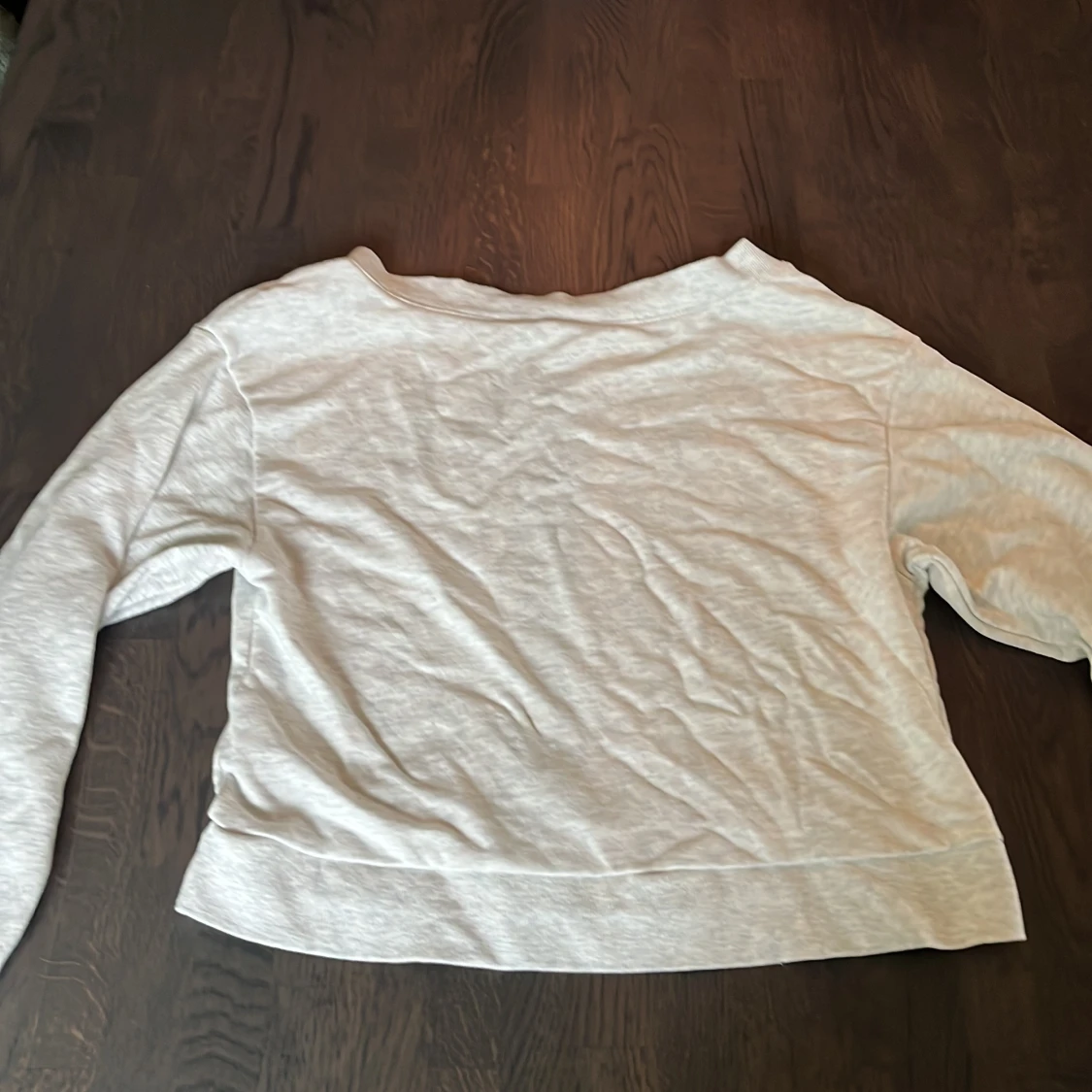 Ljusgrå basic tröja från H&M Divided - 3