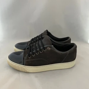 Lanvin cap toe  - Säljer nu dessa snygga Lanvin cap toe i brunaktig färg och i uk 7 som passar 41-42, skriv för fler bilder/frågor🙌🏼