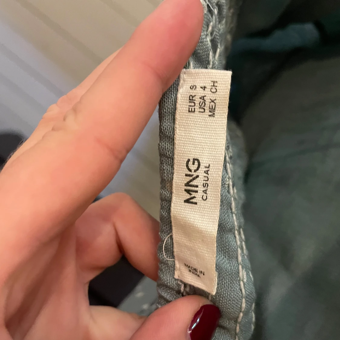 Blå prickig långklänning från Mango - 2