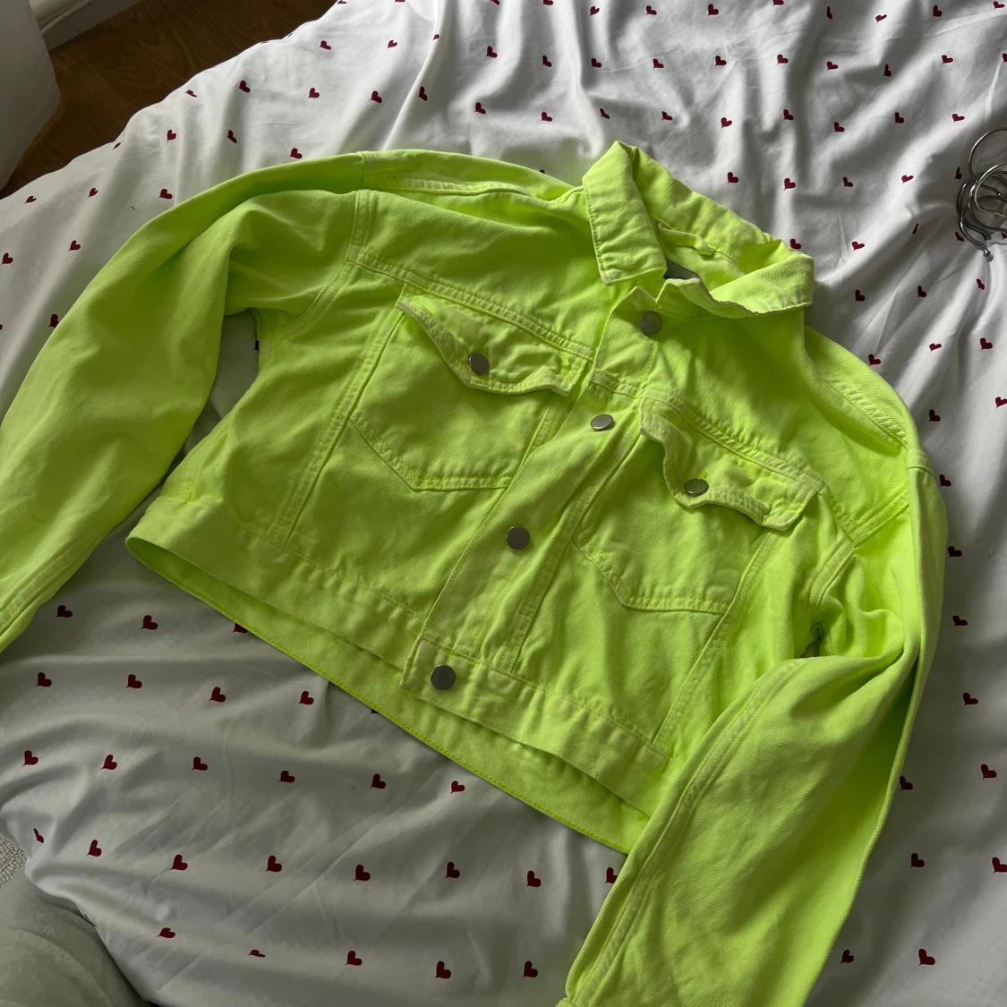 Neon croppad jeansjacka - 1