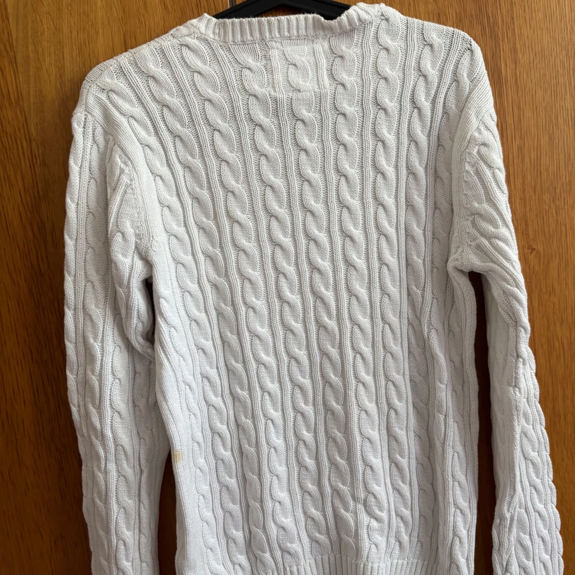 Vit kabelstickad tröja i bomull - 1