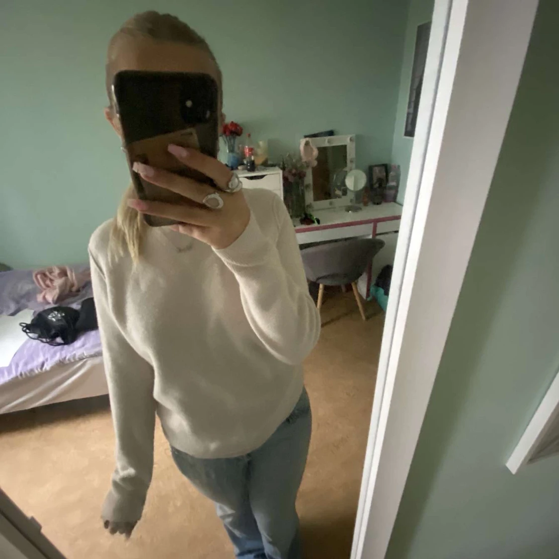 Beige kashmirtröja från Soft Goat - 1