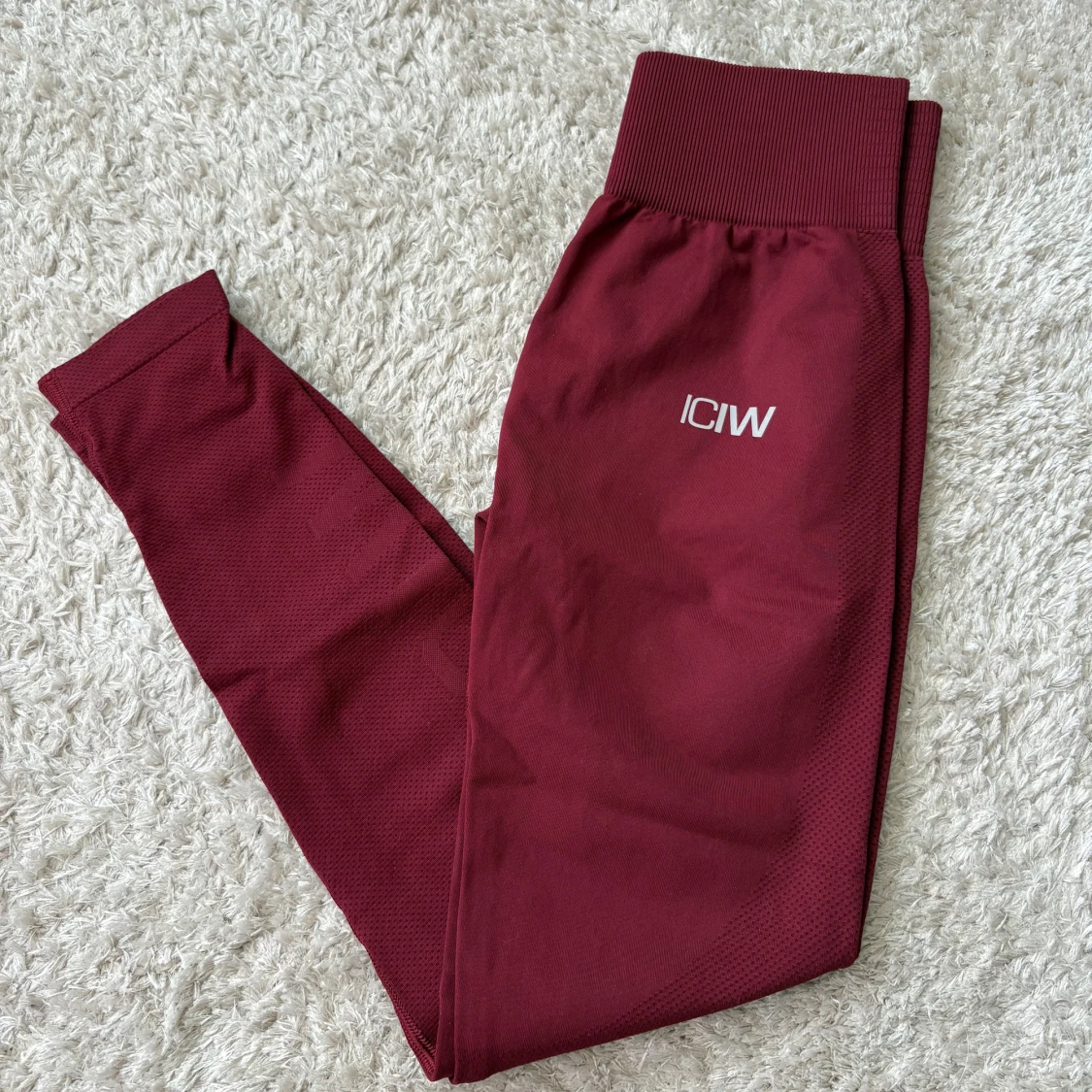 Define Seamless tights, ICANIWILL