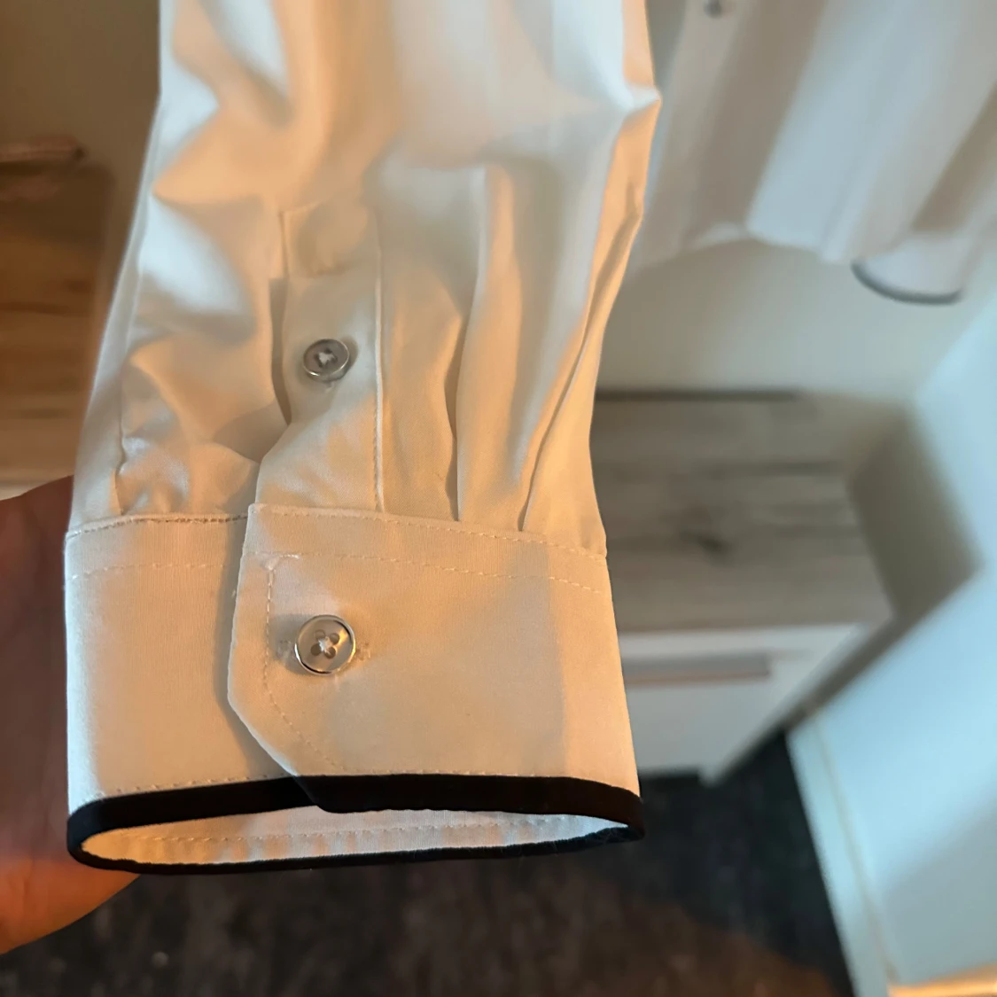 Vit skjorta med svarta detaljer Manfinity XL - 2