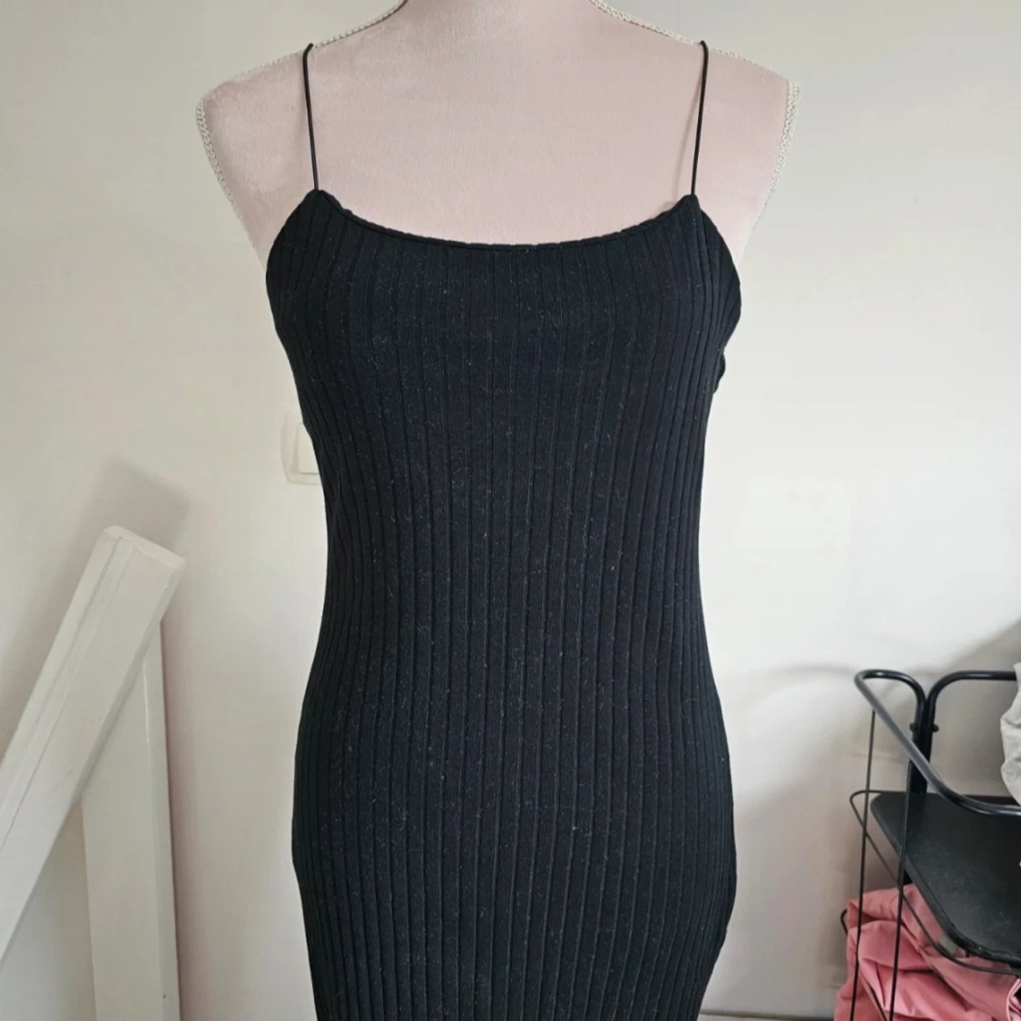 Svart ribbad långklänning från Zara