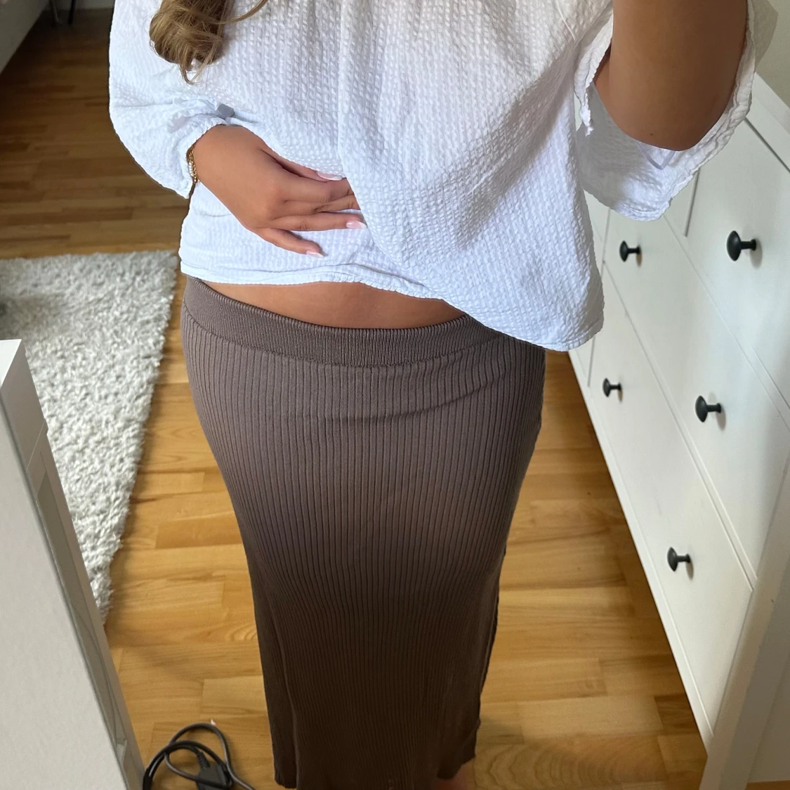 Brun ribbad långkjol - 1