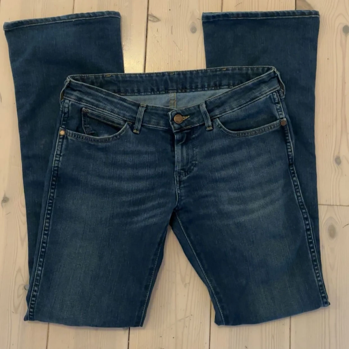 Bootcut jeans från Wrangler - 1