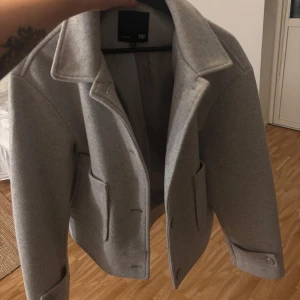 Kort kappa - Endast testad men är tyvärr för stor på mig! Superfint skick💞