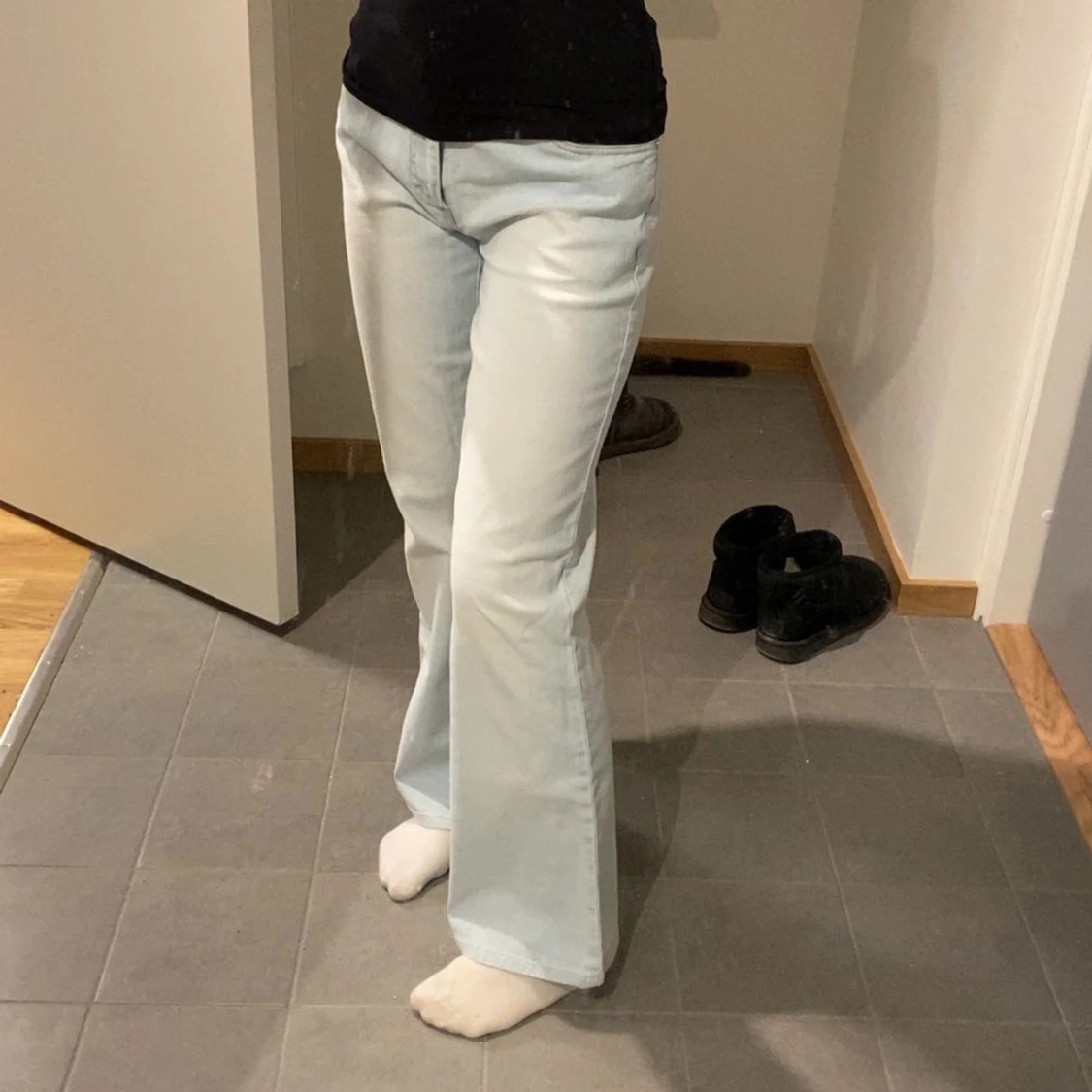 Ljusblå bootcut jeans - 3