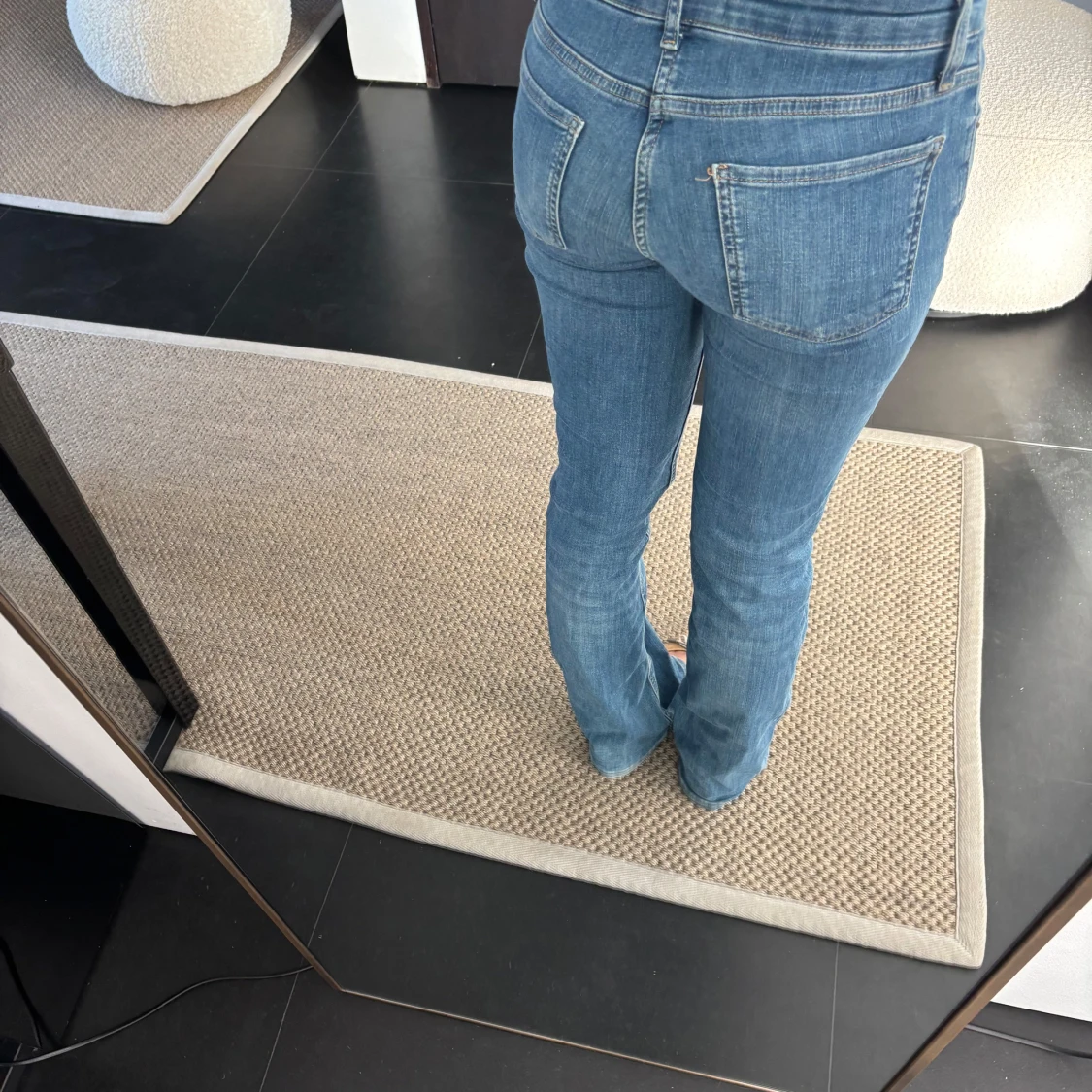 Blå jeans med låg midja - 2