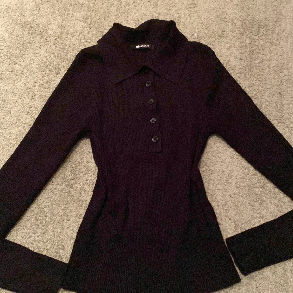 Svart långärmad - 2