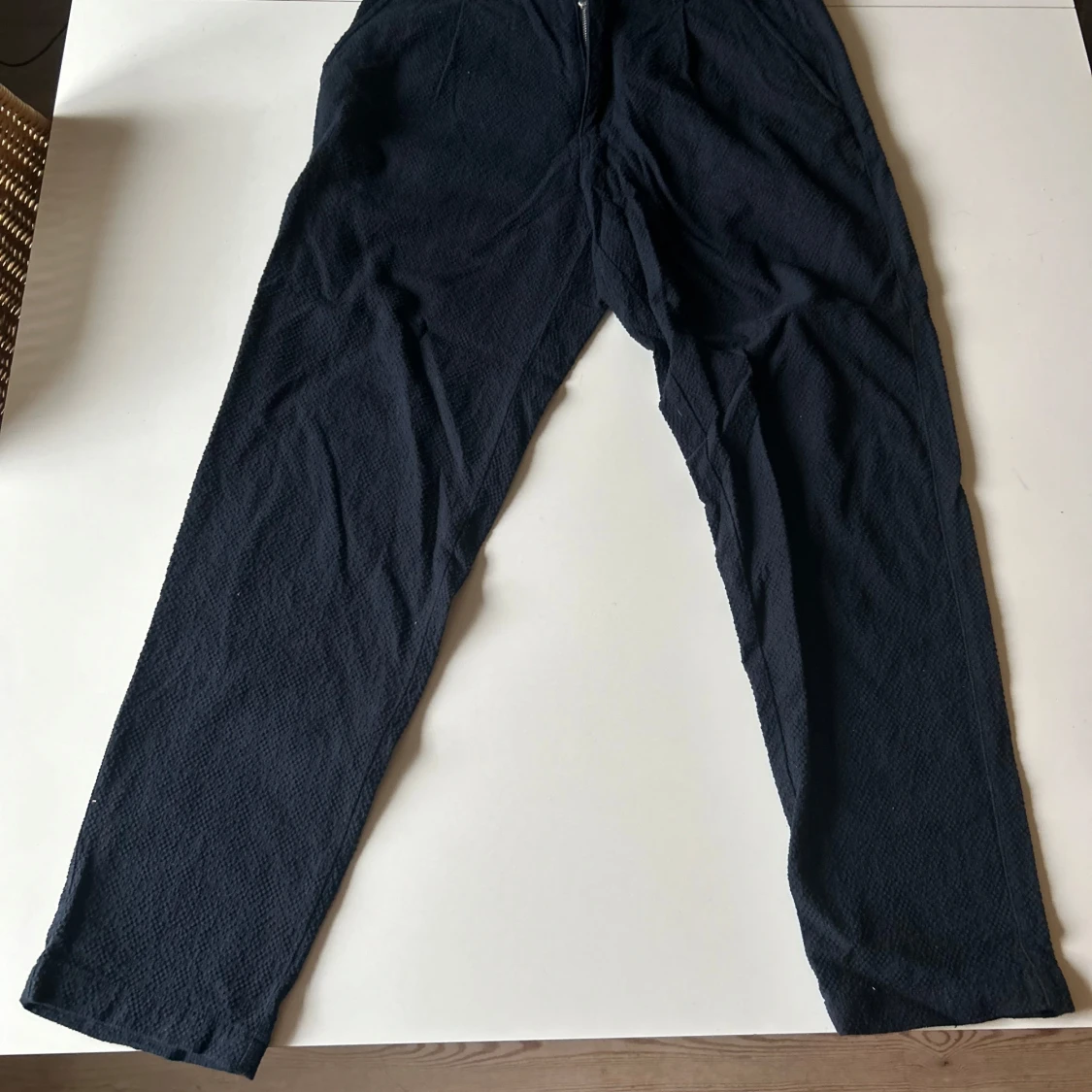 Mörkblå byxor från Zara