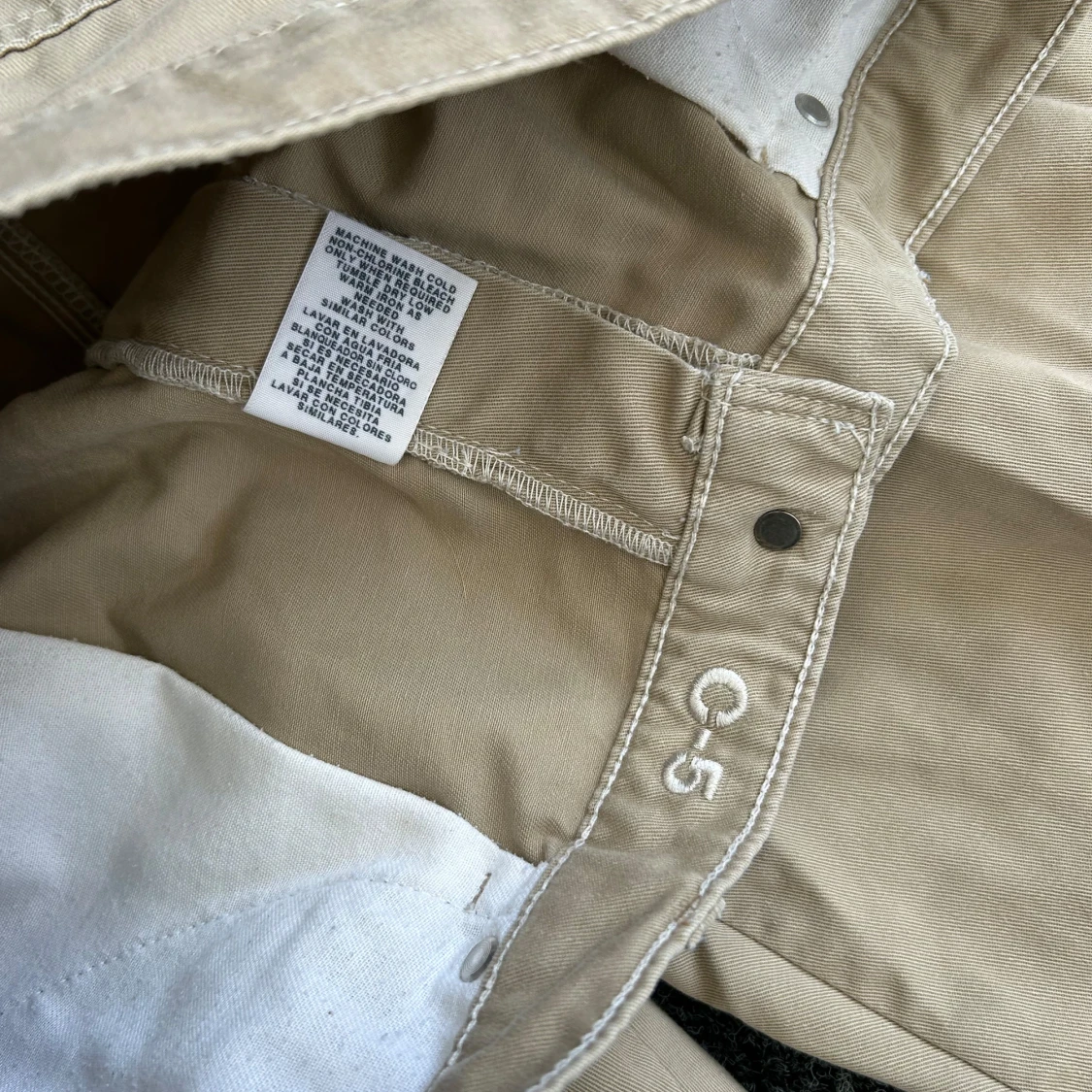 Beiga shorts från Polo Jeans Company - 2